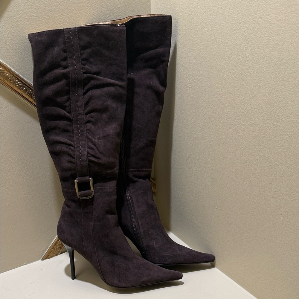 Fergie Brown Suede Boots - Made in Italy